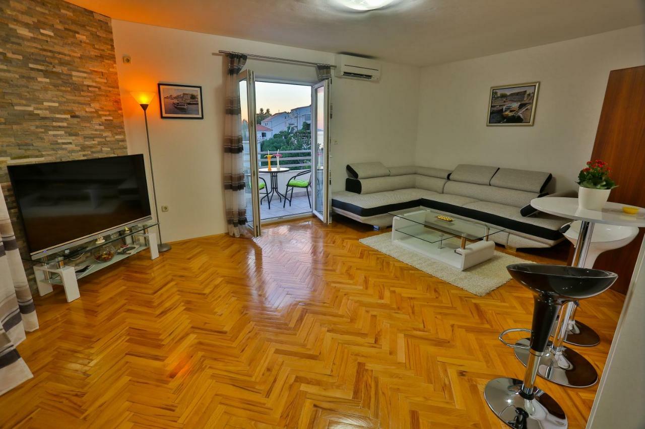 Villa Rako Dugi Rat Esterno foto