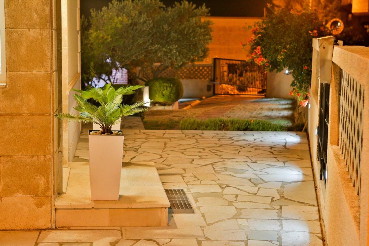 Villa Rako Dugi Rat Esterno foto